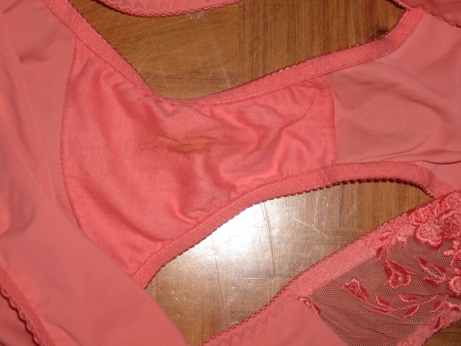 - my wife Annett - various at home - panties pregnant