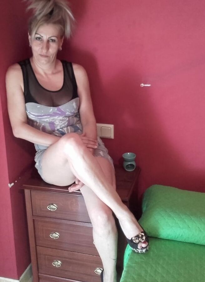 ROU ROMANIAN MILFS SEX BOMB ROMANIAN MOM PART