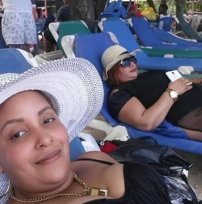 roberta suarez mature ass bbw