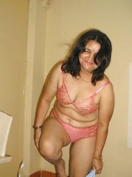 Indian mature wife strips
