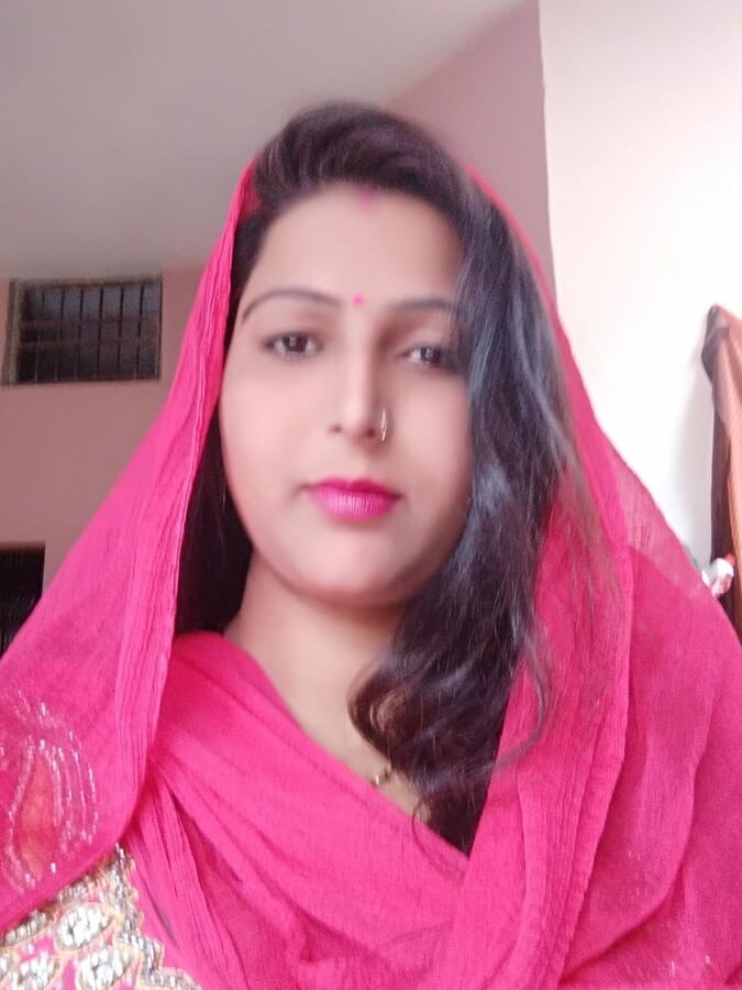 my favorite SEXY BHaBhi