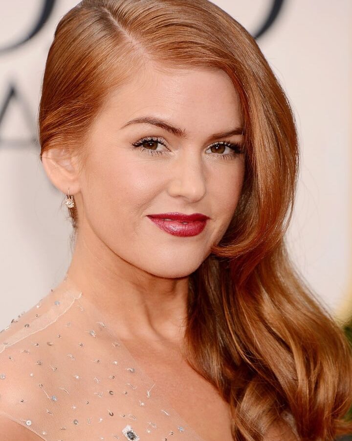 Redhead MILF Isla