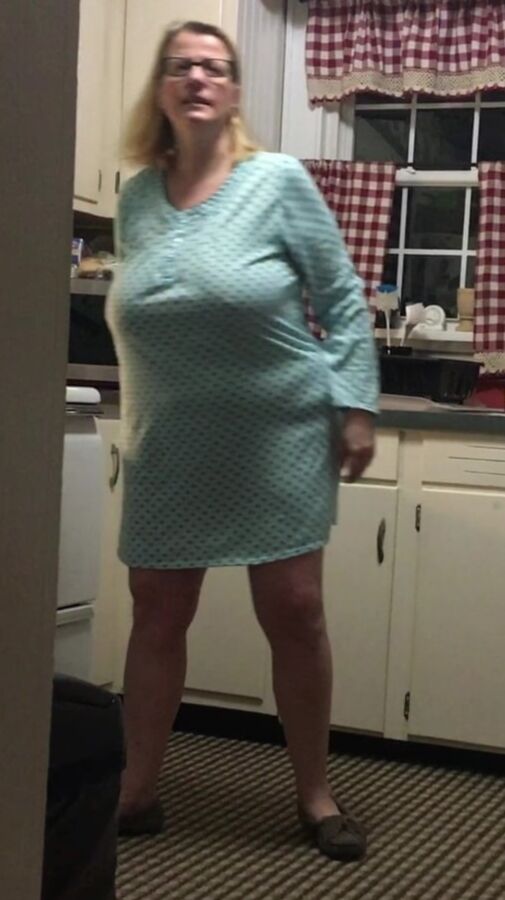Big tits Kathy from Maryland