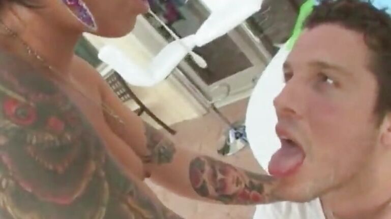 salia spitting