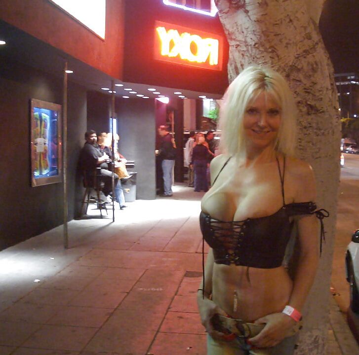 BLONDE FAKE TIT MILF