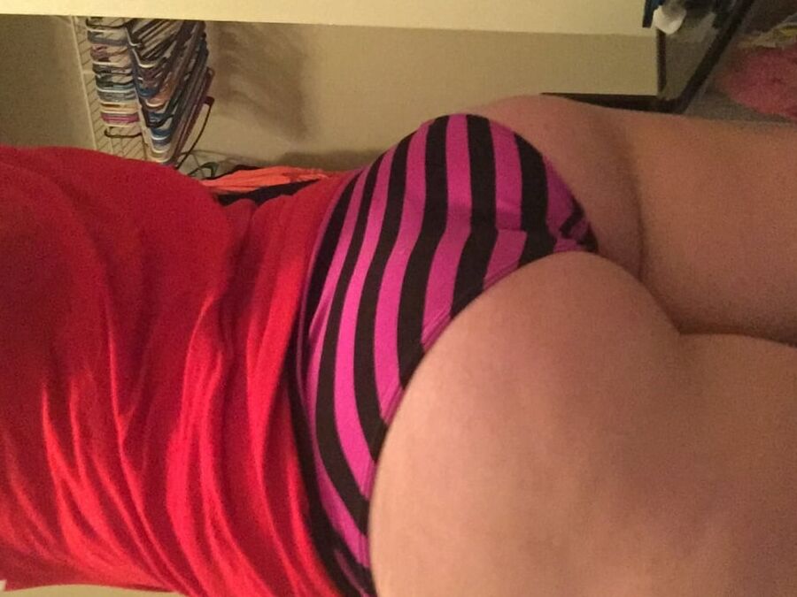 White young thot me and my friends fucked