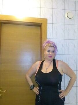 Mega big boobs of my neighbor