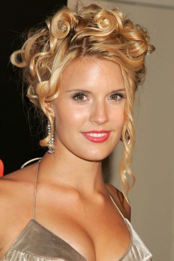Maggie Grace