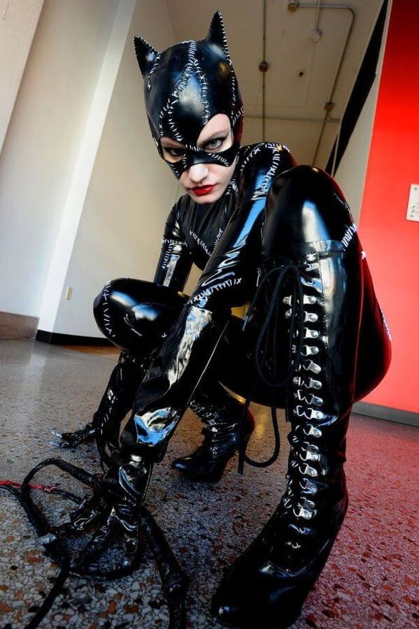 Catwomen