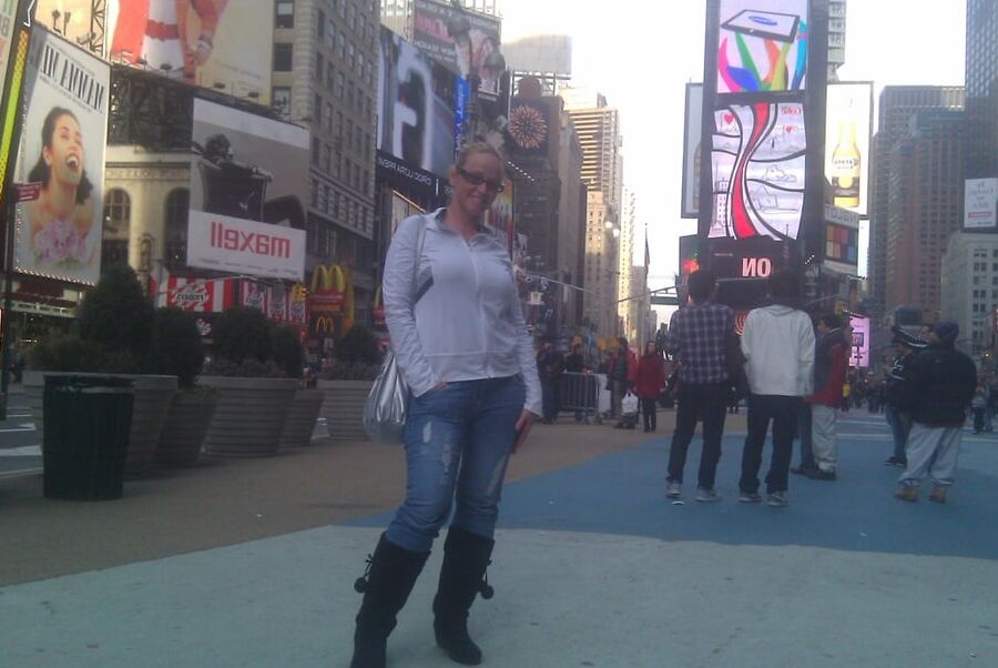 Very horny swinger Milf