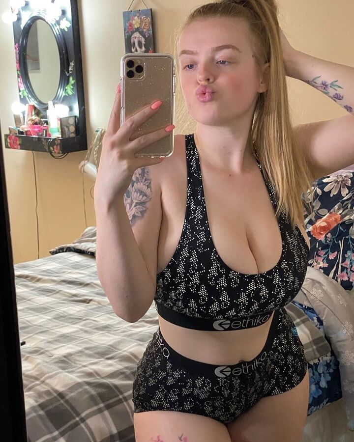 Big titty Taylor