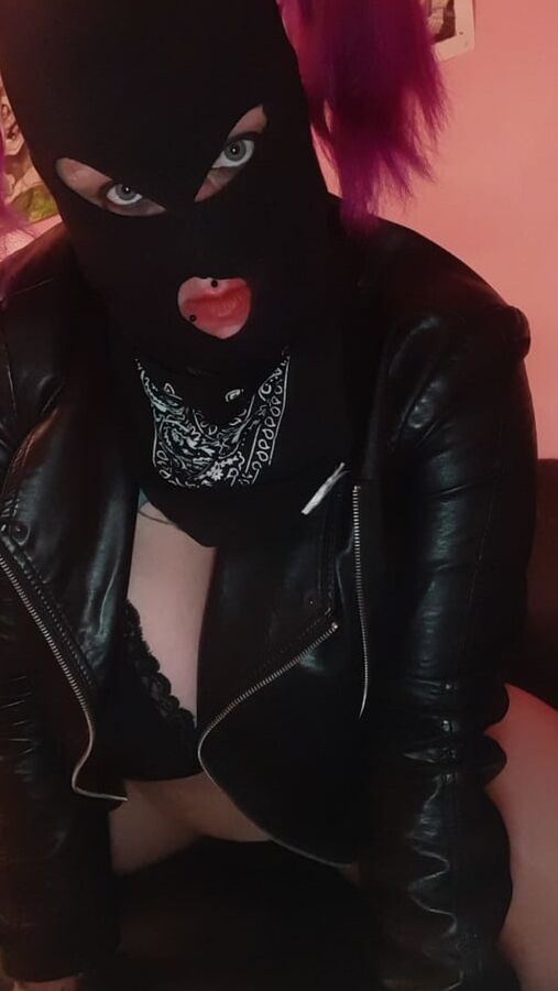 Hot and masked