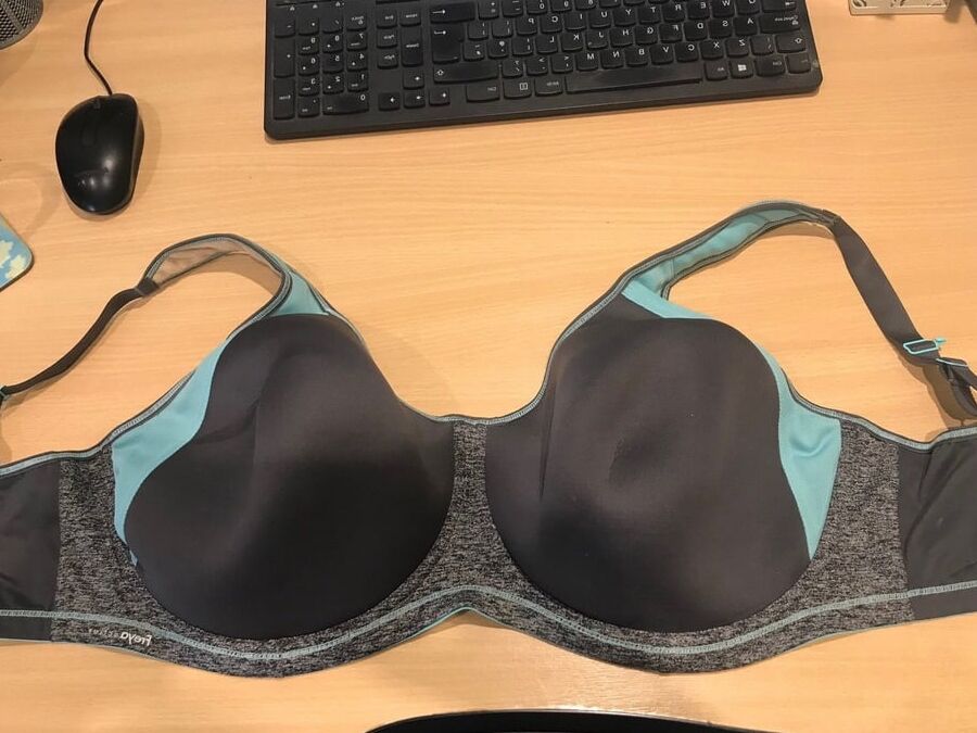 Sportsbras