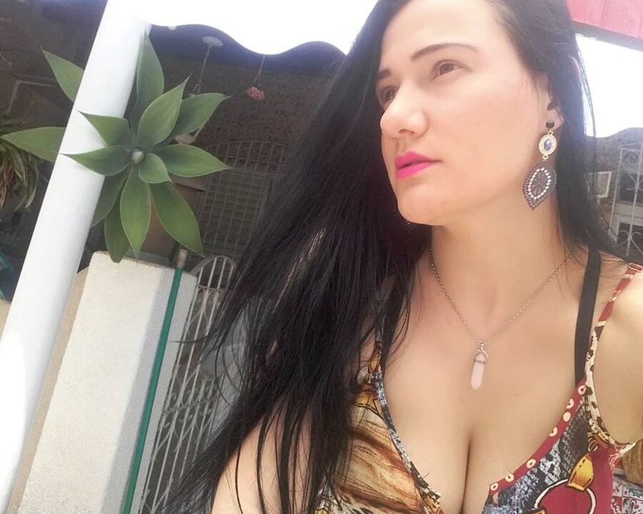 Milf cum deposit