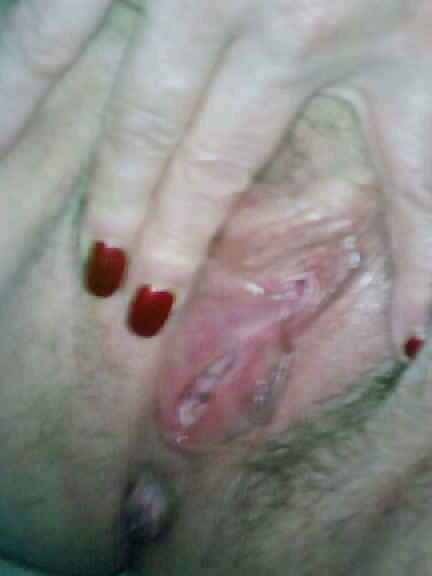 DIRTY MOM