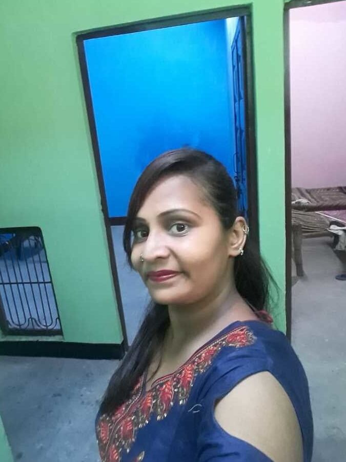 Bengali aunty nude selfie