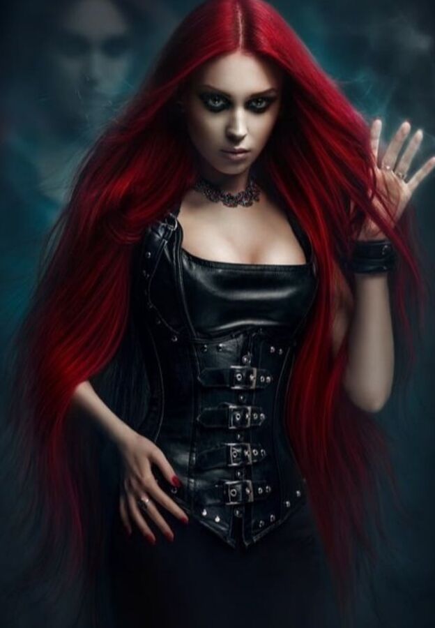 Beautiful dark-dark gothic beauties and love the dark