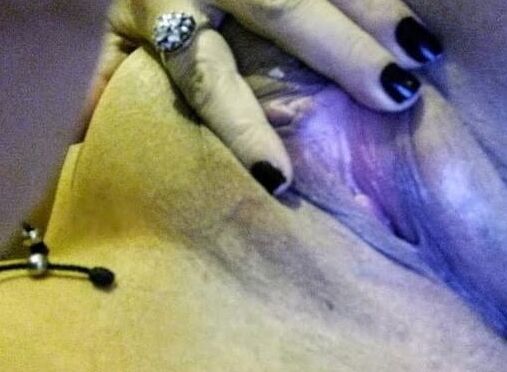 Hot married slut from New Mexico