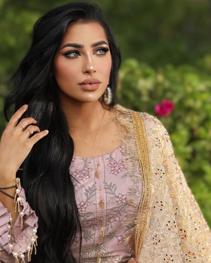 Sexy Paki Indian Arab Hottest Women
