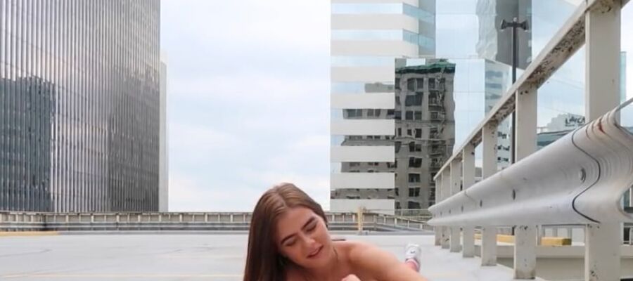 Chloe photo shoot