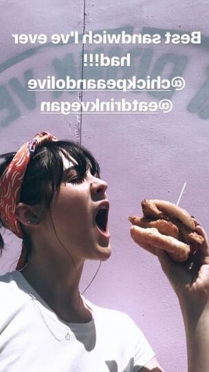 Isabelle Fuhrman is ultra hot!