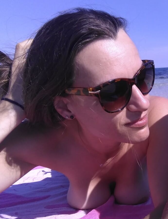 Mes selfis de petite salope sophieexhib