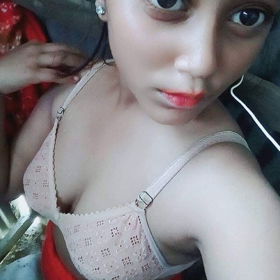 Deshi nude leaked Nidrita Tasnim