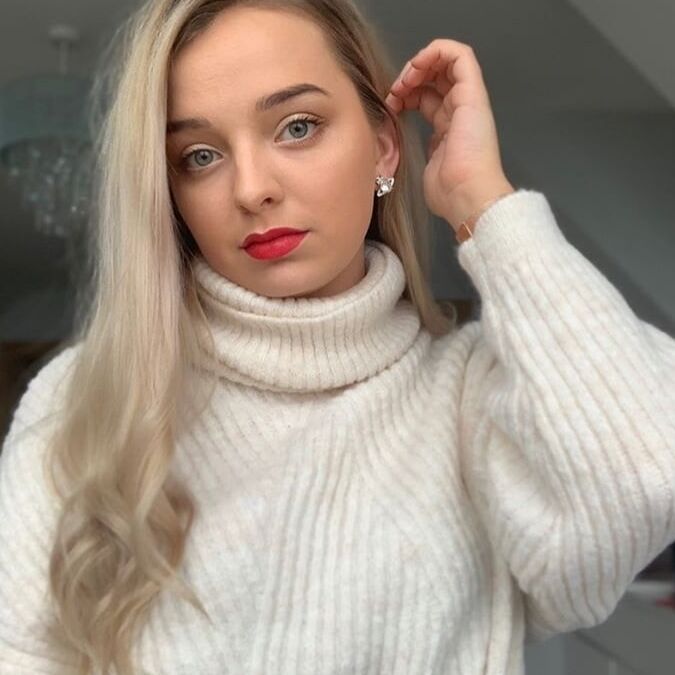 Cute Blonde Whore