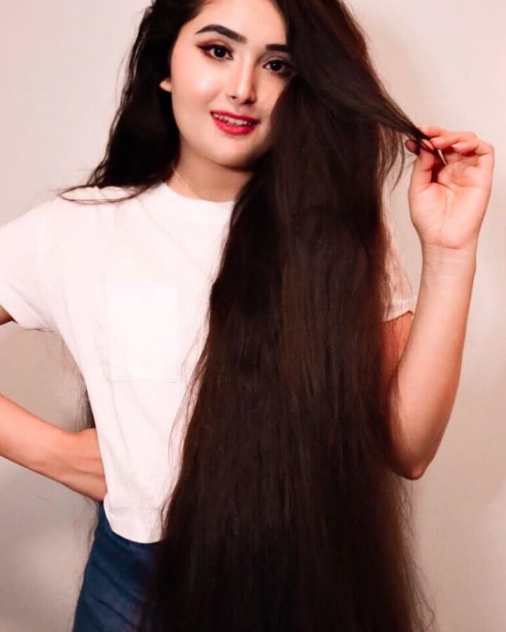 Mixed Very Long Hairs