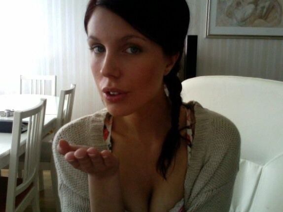exposed webslut
