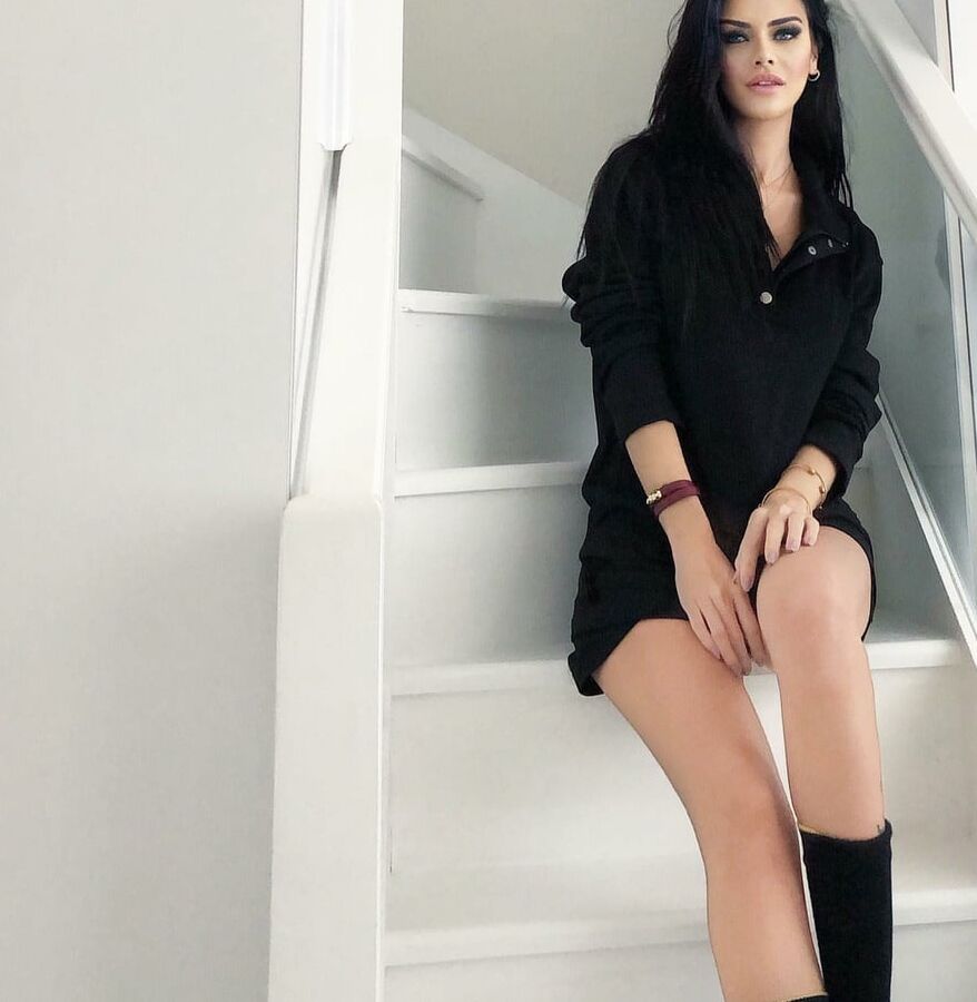 Turkish Instagram Girls Isilay