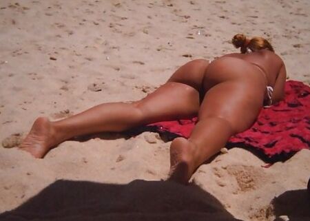 HUGE FUNKY BOOTY CARIBBEAN SSBBW