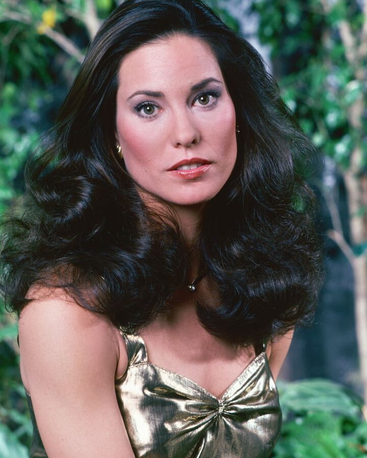 Cristina Raines