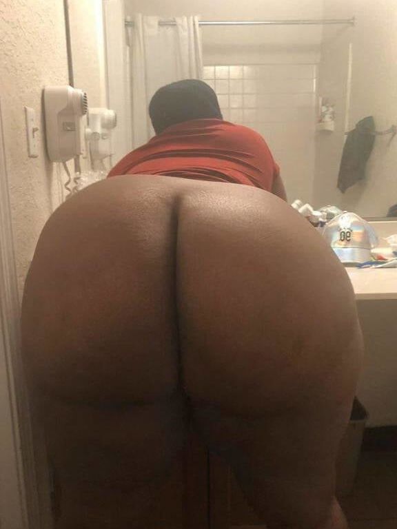 JUST PURE ASS VOL.