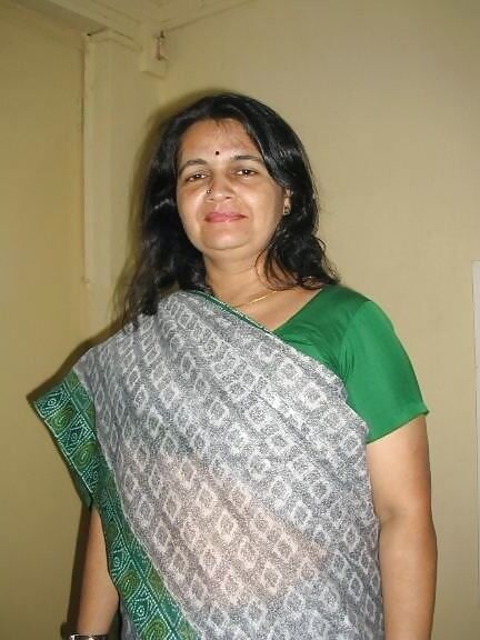 Indian mature wife strips