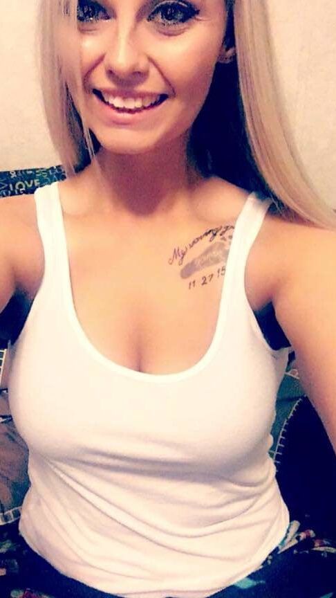 Blonde perfect tits