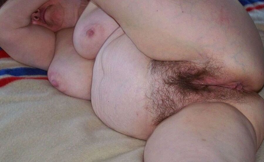 All ages. BBW hairy cunts