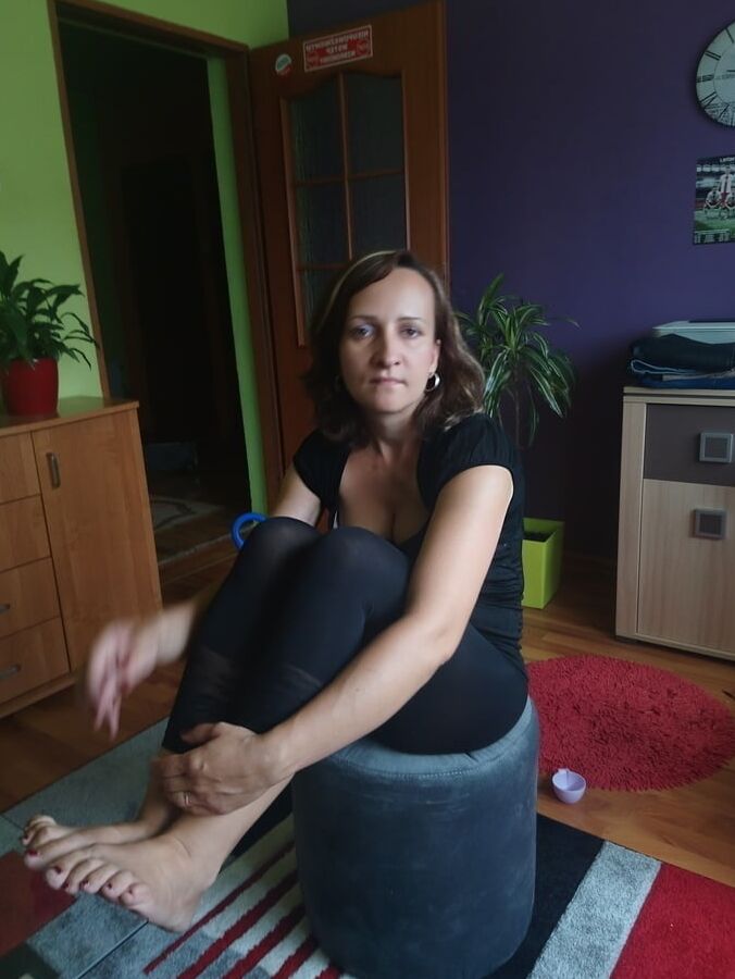 Super MILF WEB slut Anita