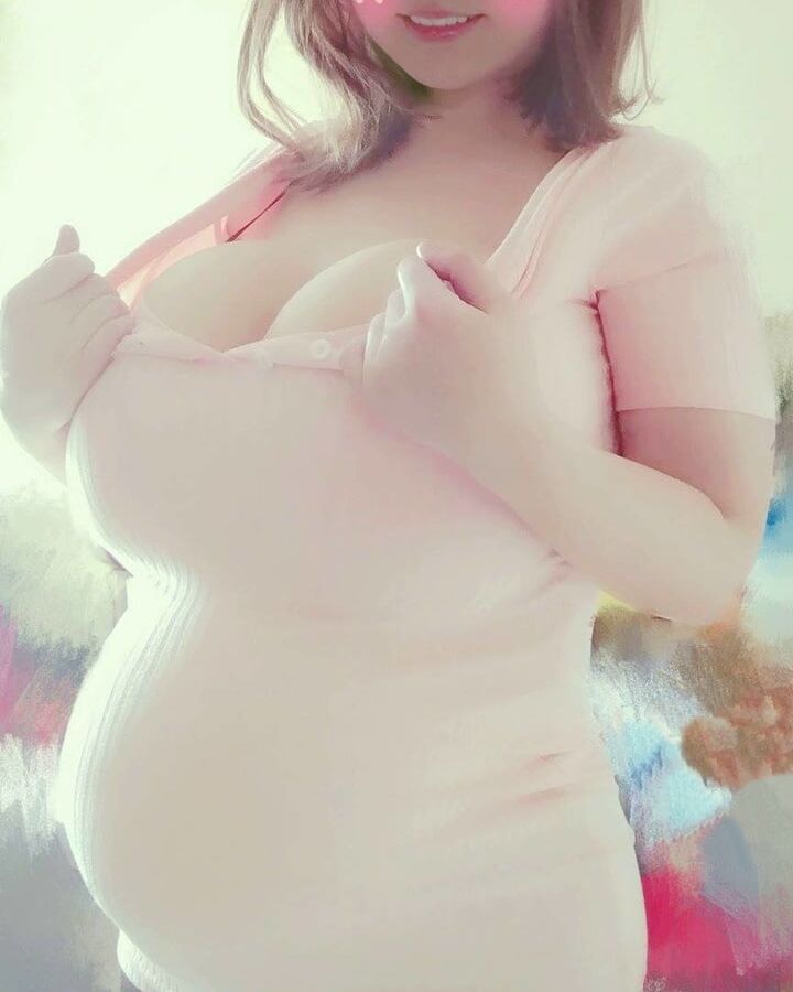 mysaki facebook sexy pregnant