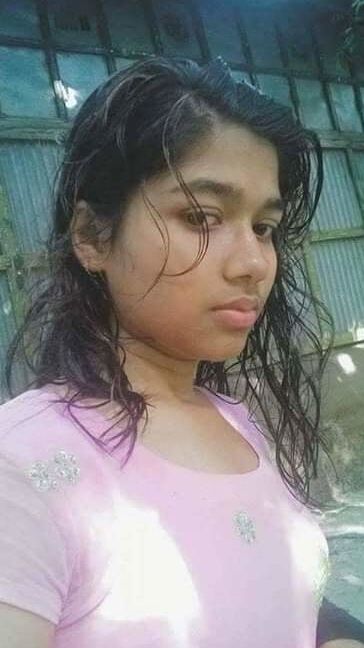 Safeena Boobs