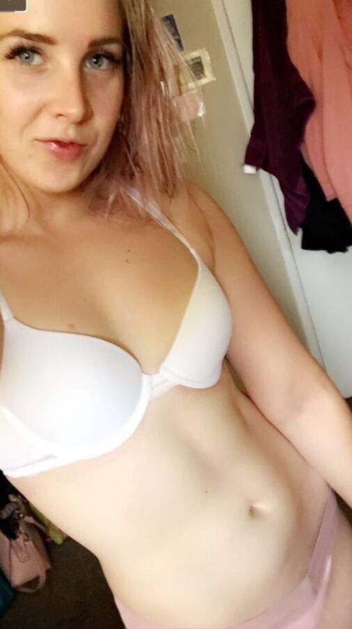 Nude Amateur Pics