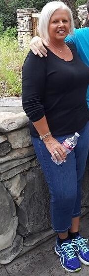 Miss Piggy wearing jeans