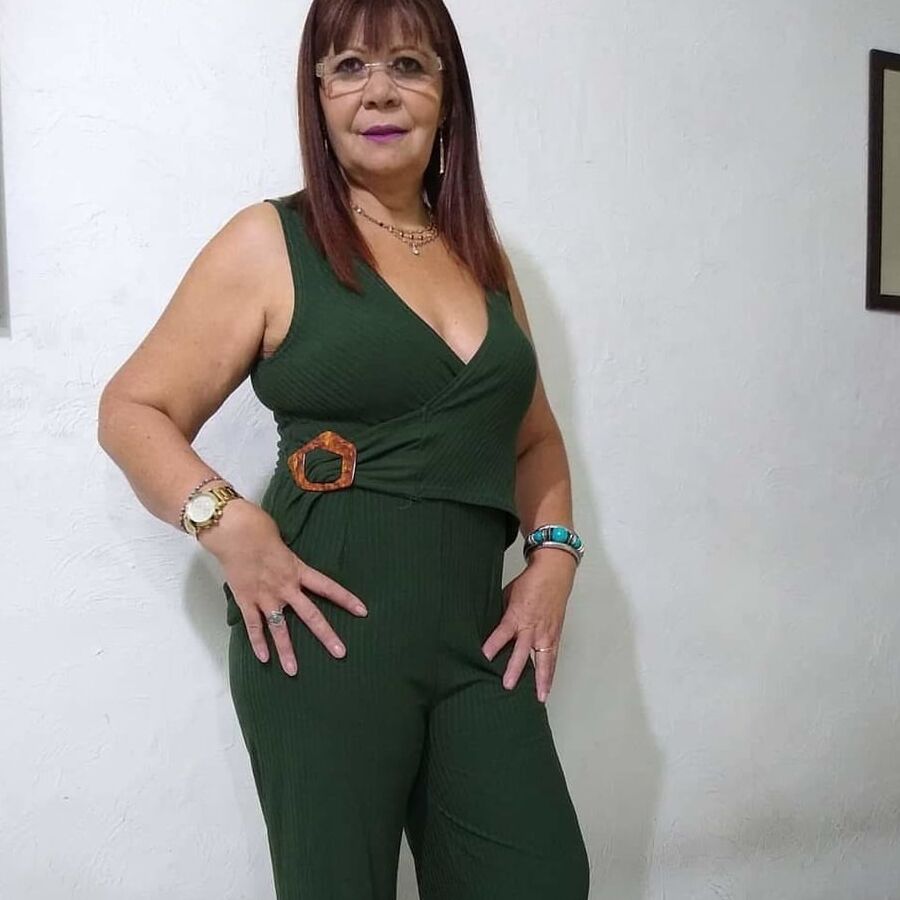 Michele (coroa gostosa anos)