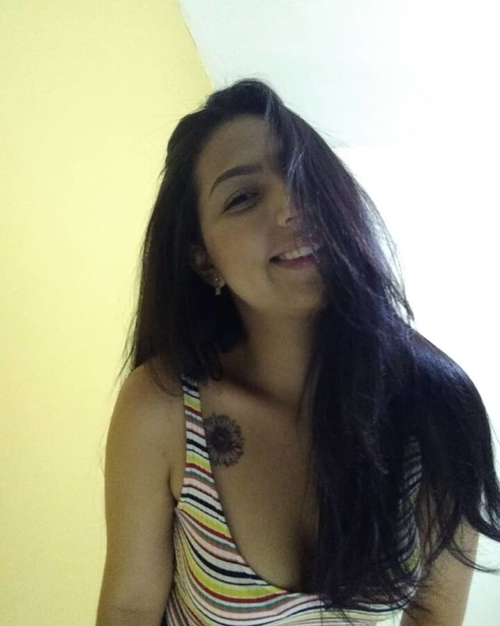 Hot latina young milf