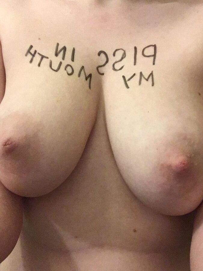 Slave with floppyy udders humiliates herself