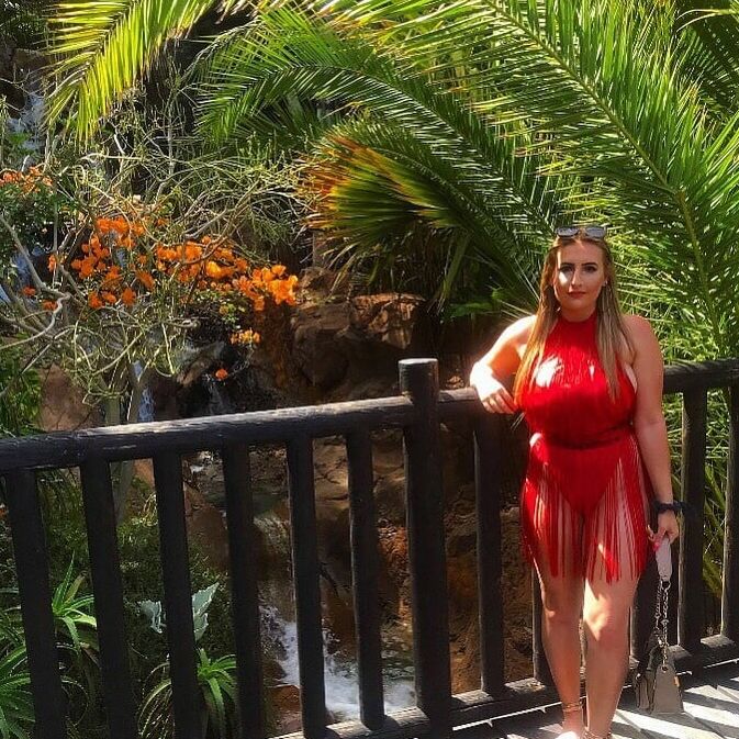 Big tit slag Kelsea
