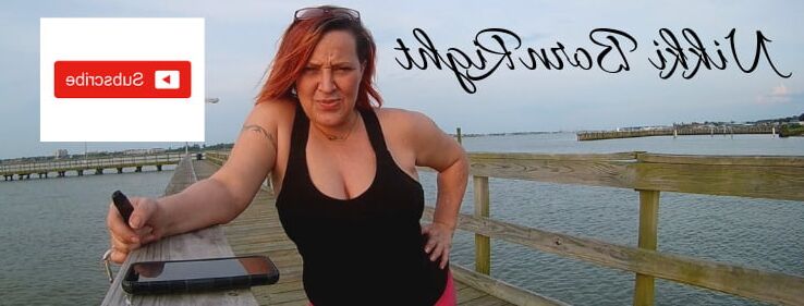 DIRTY MOM