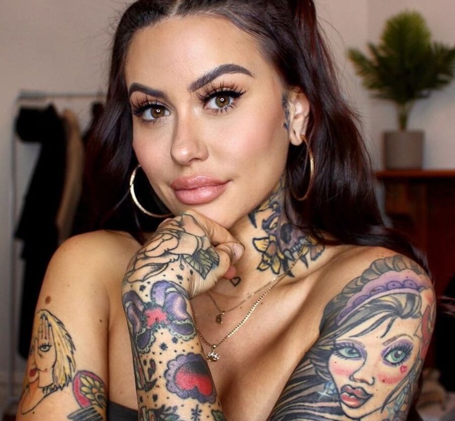Jessica Brody