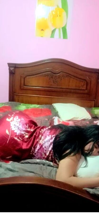 Arab Leaked Pics