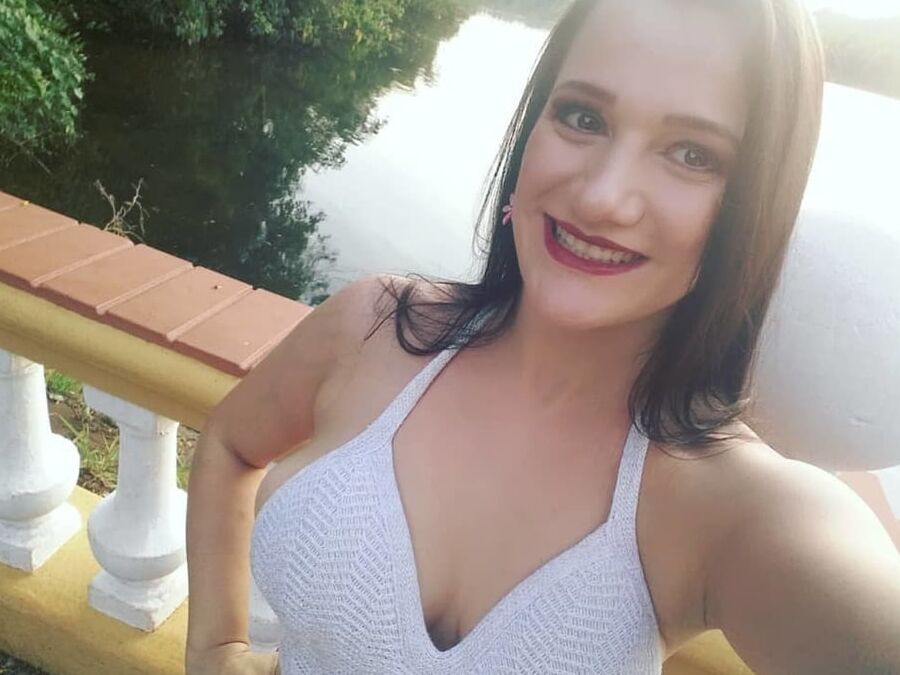 Milf cum deposit